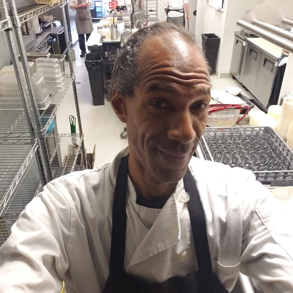 Meet your Posher, Michael walker - Picture 2 of 4